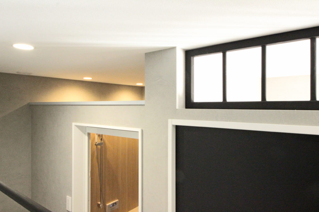 お風呂｜・地中熱住宅・お風呂｜蒲郡市　薪ストーブのある家｜5LDK｜C値0.08 　　イリートデザイン一級建築士事務所鳥居建設２１