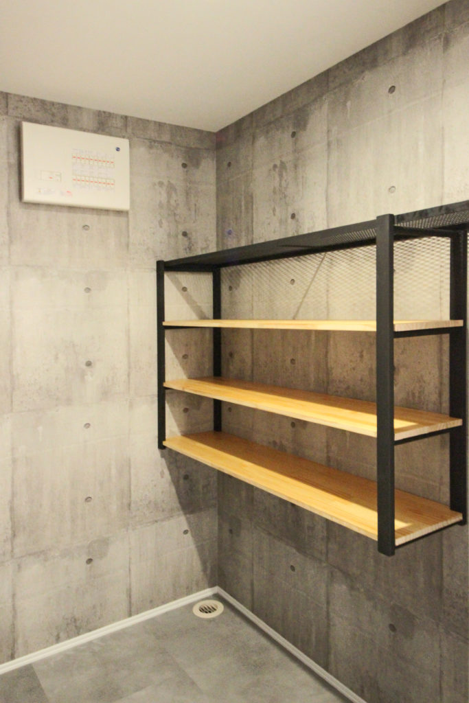 土間収納【蒲郡市】薪ストーブのある家｜5LDK｜C値0.08