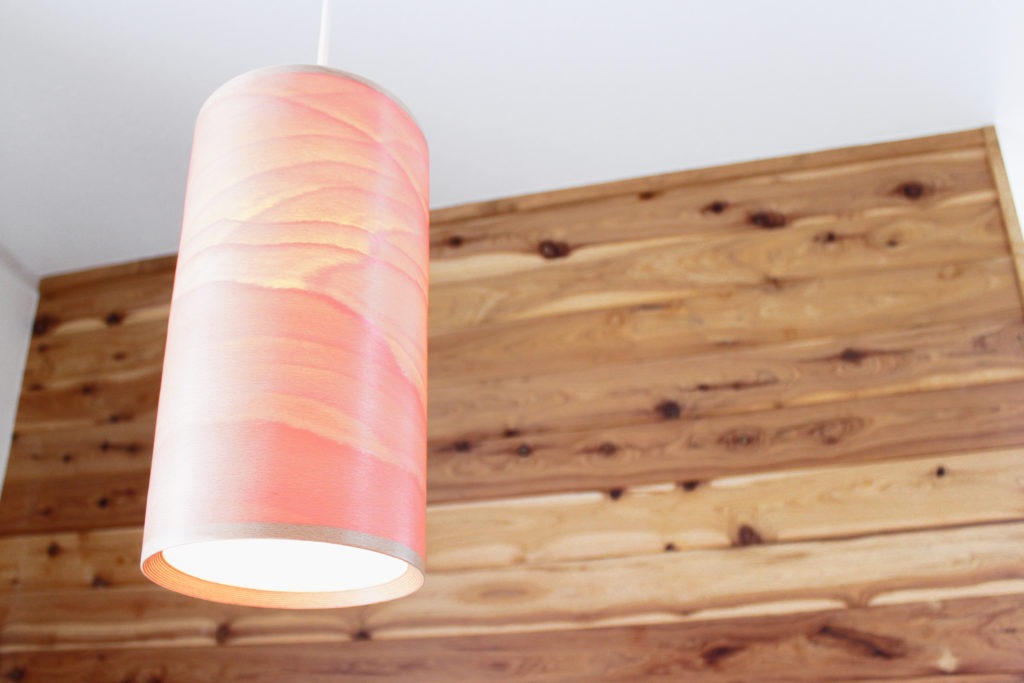 愛知県新城市のデザイン住宅。イリートデザイン選定のデザイナーズ照明。C値0.18の快適な室内空間を優雅に演出するライティング。